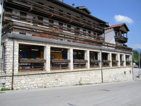 Supermercato vendita Enego VI Hypo Vorarlberg Immo Italia