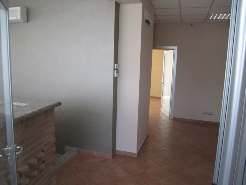 Ufficio in vendita Figino Serenza CO Lombardia Hypo Vorarlberg Immo Italia ingresso
