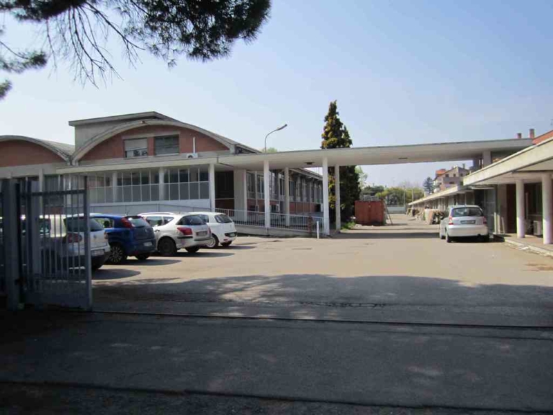 Capannne in vendita Tradate VA Lombardia Hypo Vorarlberg Immo Italia vista ingresso