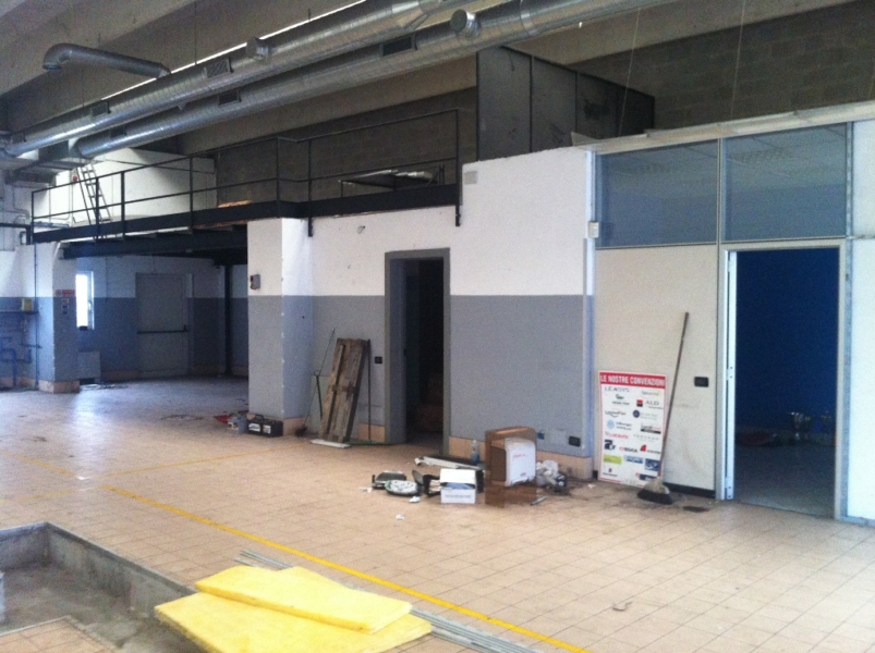 Laboratorio in vendita Olgiate Comasco VR Veneto Hypo Vorarlberg Immo Italia interni