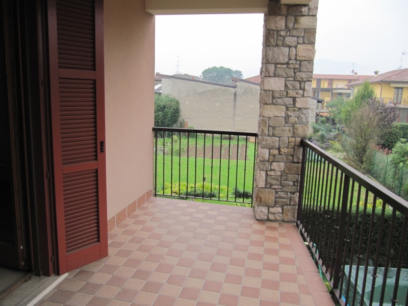 Ufficio in vendita Capriolo BS Lombardia Hypo Vorarlberg Immo Italia Srl balcone