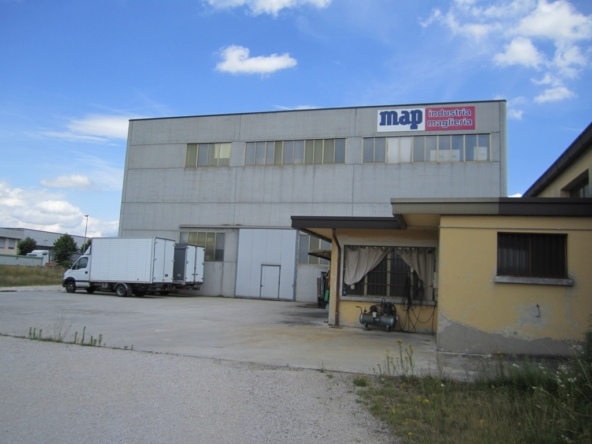 Capannone in vendita Due Carrare PD Veneto Hypo Vorarlberg Immo Italia