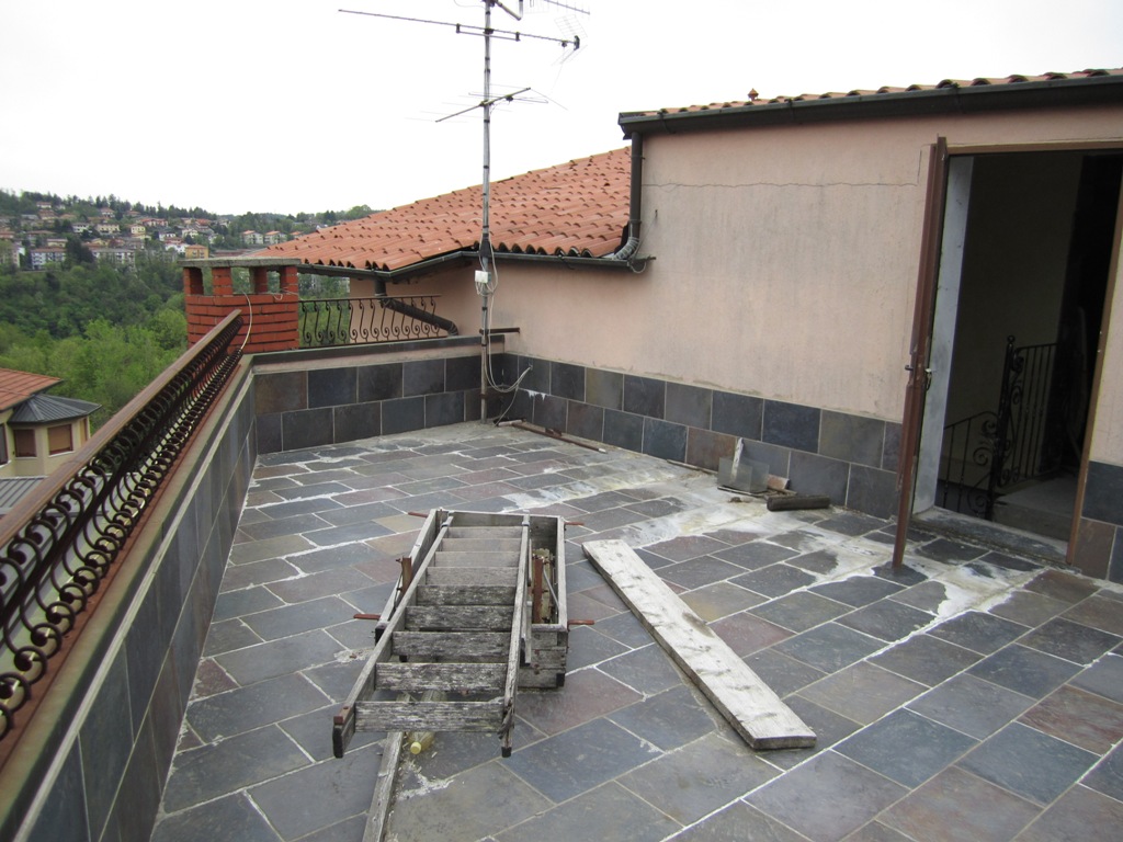 Laboratorio in vendita Tavernerio CO Lombardia Hypo Vorarlberg Immo Italia terrazza