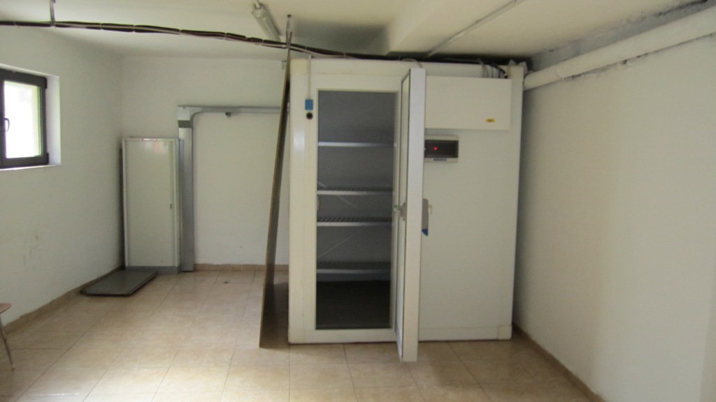Ristorante in vendita Resiutta UD Friuli Venezia Giulia Hypo Vorarlberg Immo Italia cella frigo