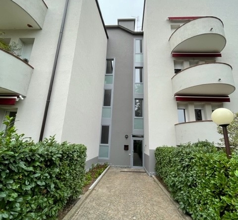 ufficio in vendita Binago CO Lombardia Hypo Vorarlberg Immo Italia ingresso